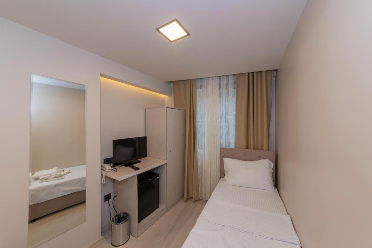 Grand Ahi Hotel Istanbul Ngoại thất bức ảnh